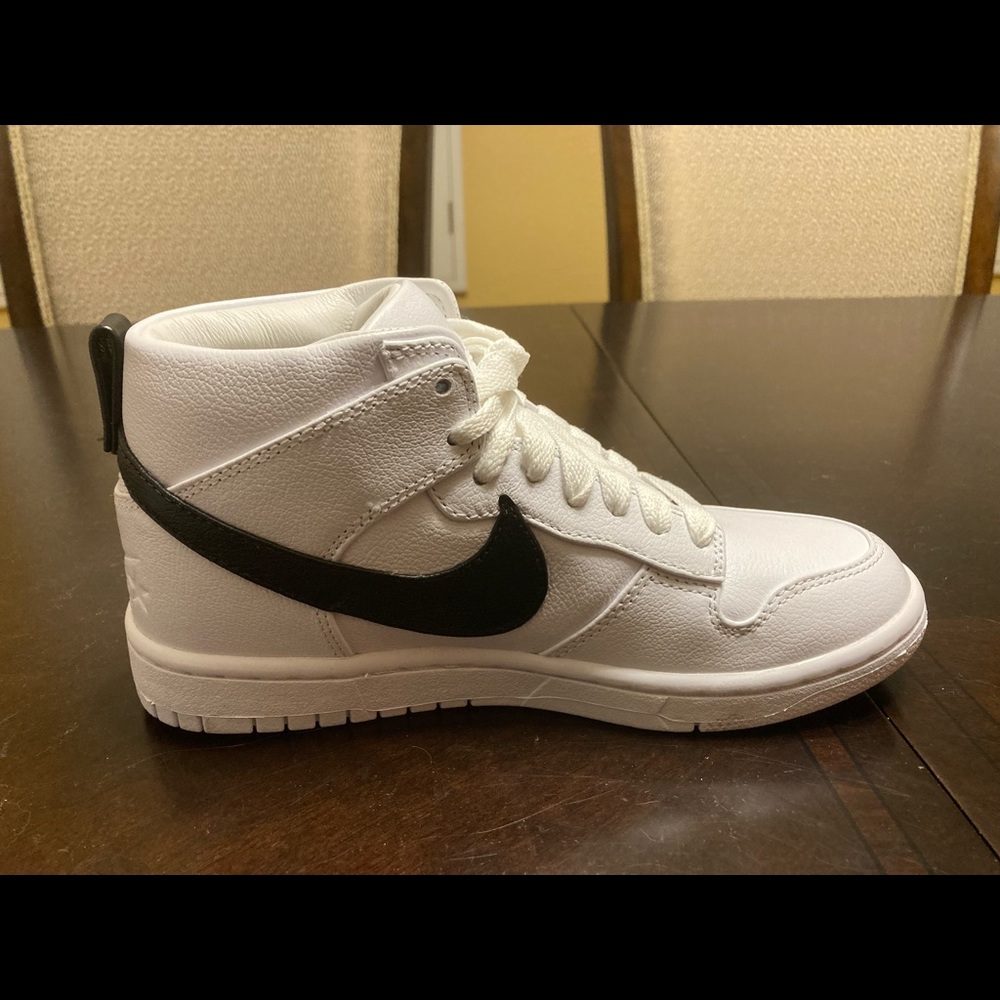 Nike White and Black High-Top Sneakers - Picture 8 of 13